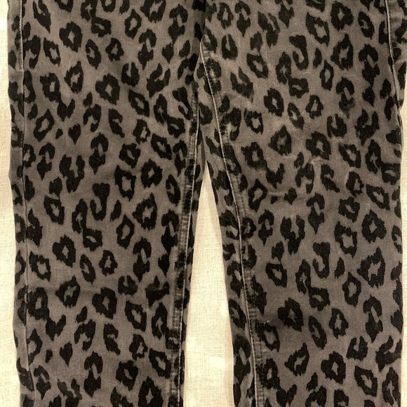 Fire LA ladies black velvet leopard jeans - Picture 2 of 6